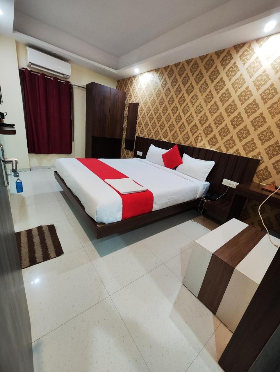 Hotel Rudraksha Inn Deoghar Esterno foto