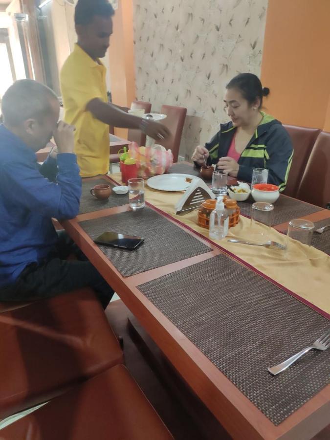 Hotel Rudraksha Inn Deoghar Esterno foto